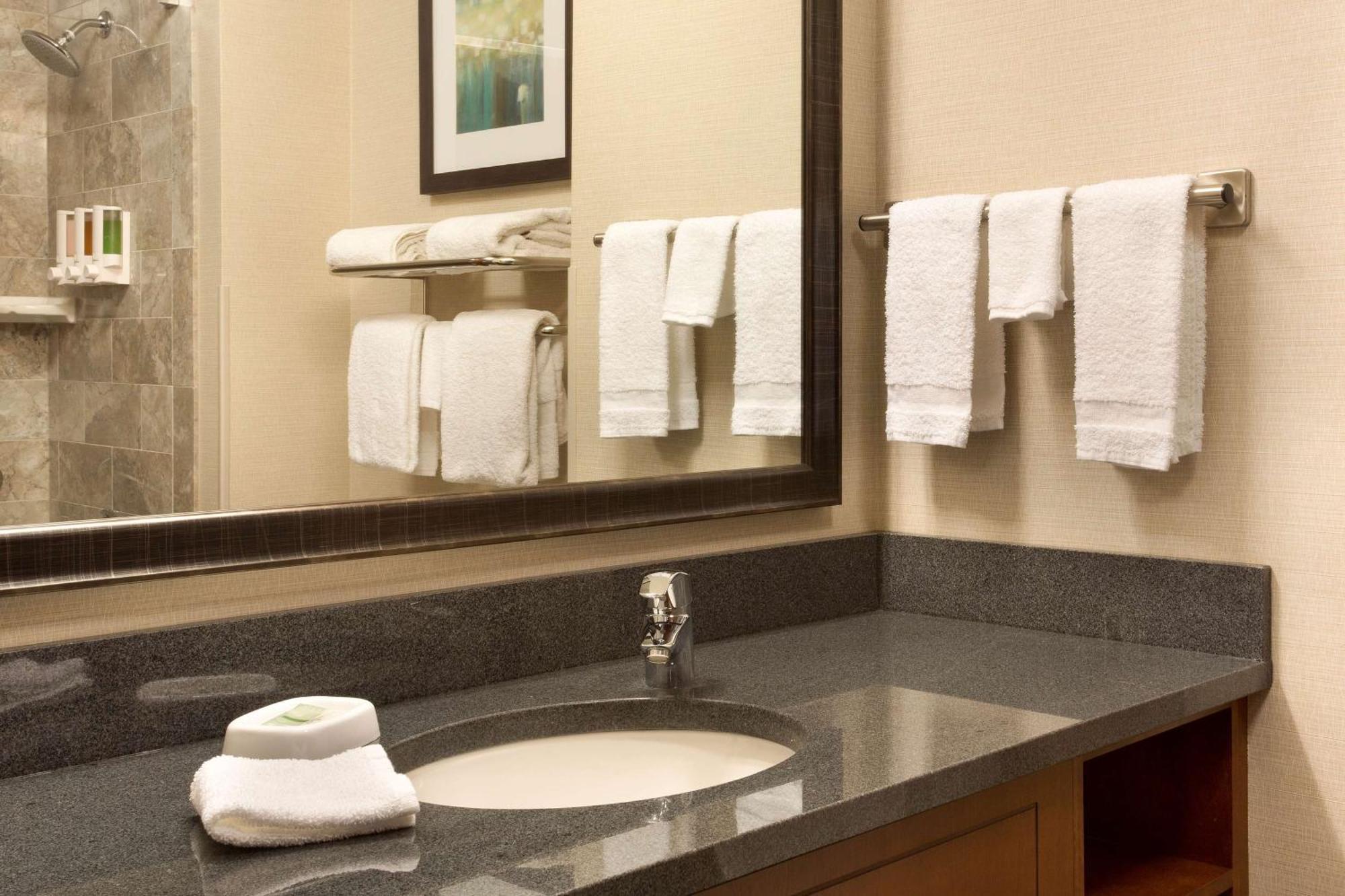 Drury Inn & Suites St. Louis Brentwood Ngoại thất bức ảnh